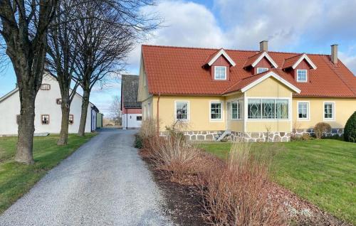 . 4 Bedroom Nice Home In Rydsgård