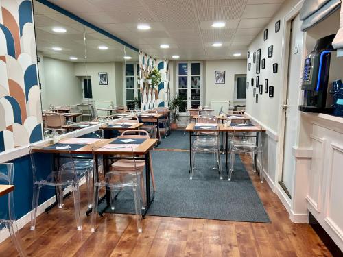 餐廳, Hôtel Marguerite in 迪南