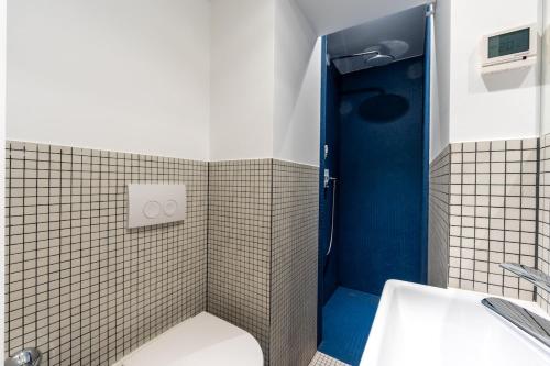 Modern Flat in Kreuzberg 2 bath rooms, Берлин (фото 3)