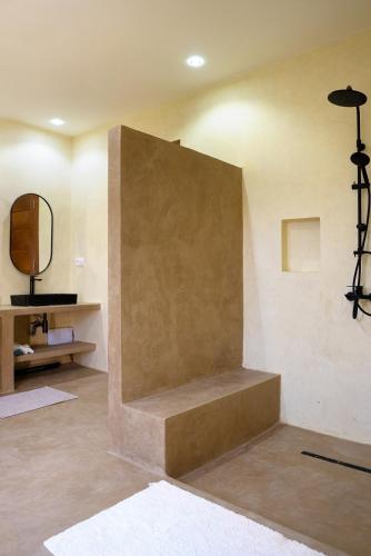 卫浴间, Maison Inaya in 新蒂安