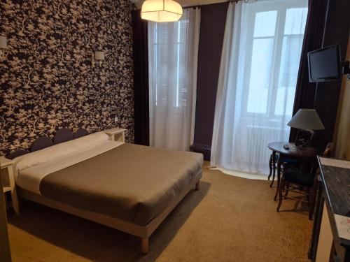 Hotel Saint Jean - image 2
