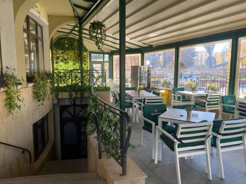 Hotel Gallant - image 2
