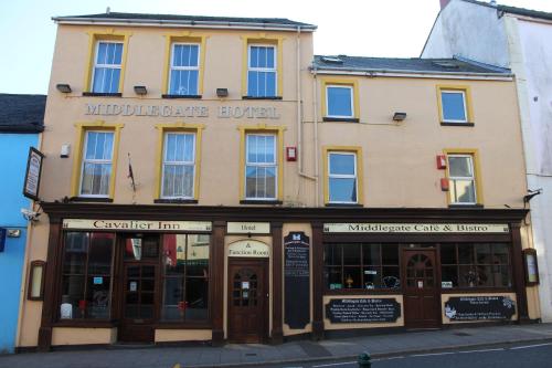 Middlegate Hotel - image 5
