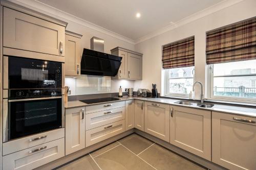 Holly Tree Cottage in Dornoch