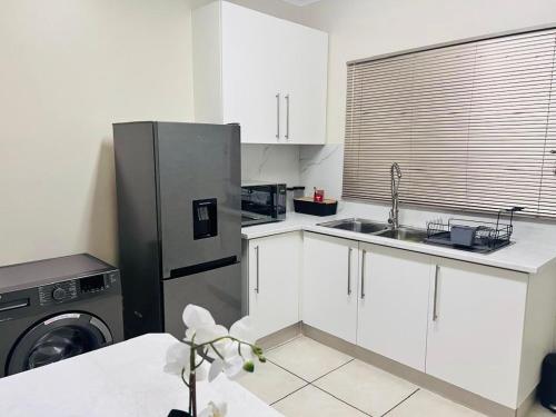 Apartment with Garden View image 8