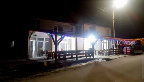 Viesnīcas āriene, ANK -HOME i PRESIDENT- NIK in Zagra