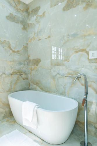 Beck Apartments in Chelston