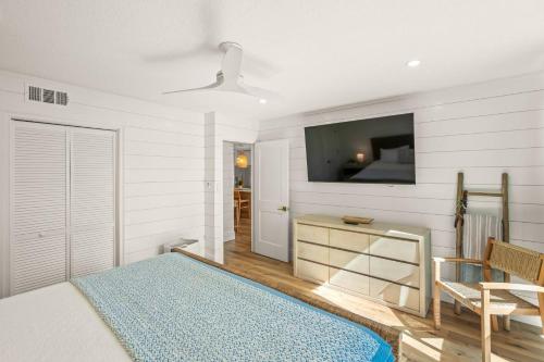 Kingston Arms Modern 1BR On Lido Key - image 5