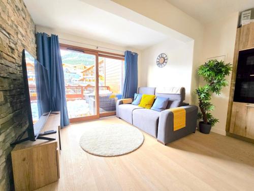 New - Spacious - Private garage New - Spacious - Private garage