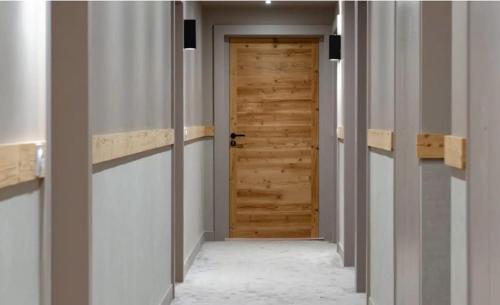 New - Spacious - Private garage New - Spacious - Private garage