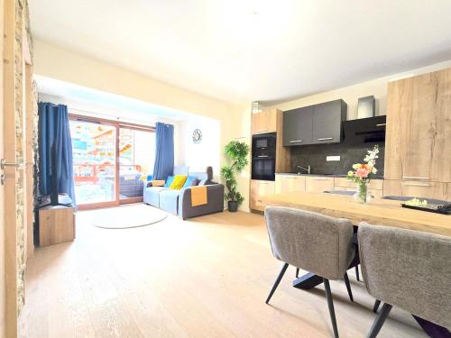 New - Spacious - Private garage New - Spacious - Private garage