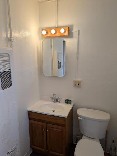 Terry Point Motel - image 5
