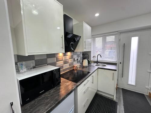Private Mini Studio Room in Moseley in King's Heath