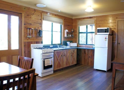 كرادل ماونتن هايلاندرز (Cradle Mountain Highlanders) in Cradle Mountain