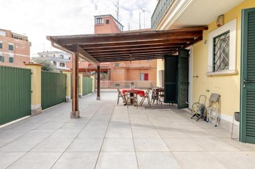 Lalla's House con parcheggio e terrazzo, Рим (фото 2)
