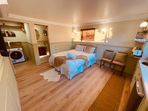 The Botanist in Blagdon