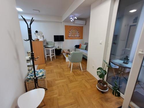 Damjan's place 2025, Skopje (fotografie 8)