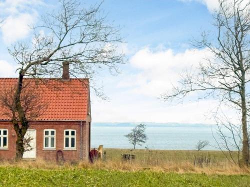 8 person holiday home in Roslev