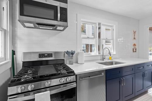 The Porch at Fort Pierce in 皮爾斯堡海灘