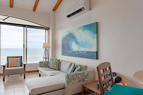 숙소 외관, Sunset 303 - Ocean View 3 Br Condo in 포트레로