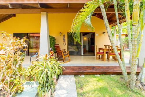 A szálláshely kívülről, Villagio 30B - Condo Near Playa Potrero in Potrero