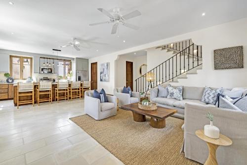 Vista exterior, Paseo Miraflores 8 At Las Catalinas in Potrero