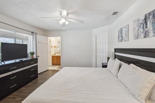 Great Community amazing private pool near Disney! - image 14