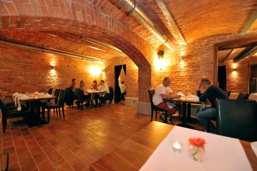 Restaurant, Villa Vanilla in Kędzierzyn-Koźle