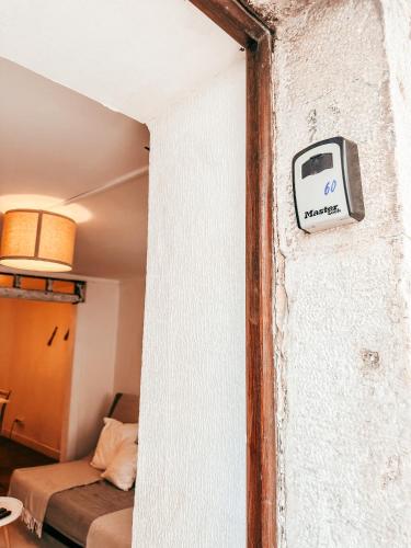 Typical Lisbon Apartment By Gt House - image 9
