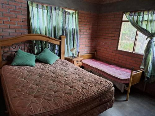 Acogedora Cabaña Vacacional en los Yungas – khách sạn tại Coroico