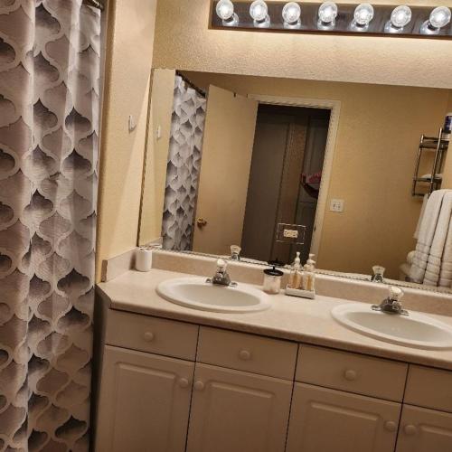 Suite near Airport, Strip and Raiders Stadium, Las Vegas (zdjęcie 6)