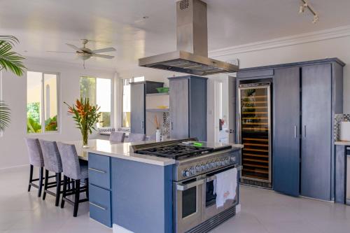 Villa Chilla 1- 2 bedroom rate villa in Gros Islet