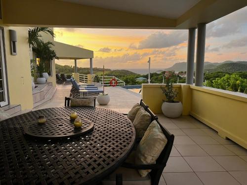 Villa Chilla 1- 2 bedroom rate villa in Gros Islet