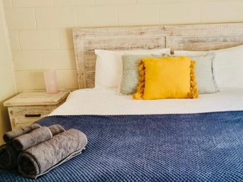 Vic Horsham, Unit 3, Cozy 2-Bedroom Retreat