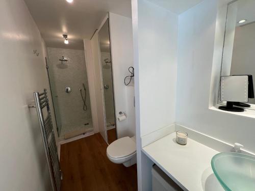 Apartment (6 Adults) image 1