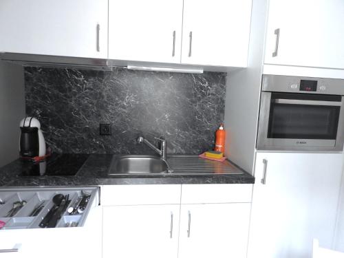 INSIDE FIVE City Apartments - image 9