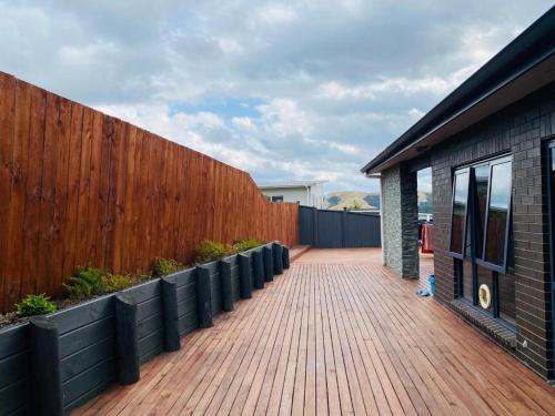 Luxury and Nature View Stay in Helensville
