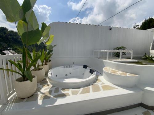 Azalea 1 - Private Dome in Cisarua