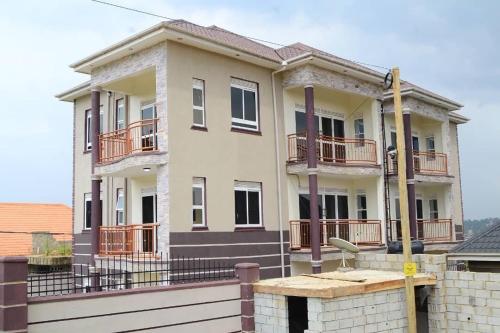 Relax, Unwind, 2 Bed Haven near Kavumba Rec Center in Wakiso