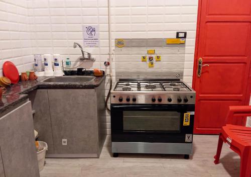 Cocina, Ithaka Raml Hostel in Alexandria