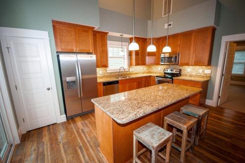 Kitchen, Beacon Villas at Corolla Light Resort by KEES Vacations in Corolla