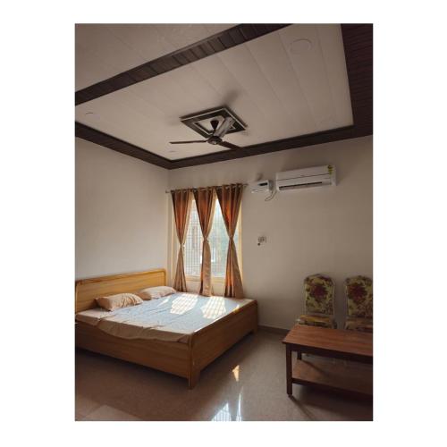 Shubhanjali Palace in Mirzapur