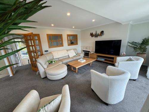 設施, 懷阿克海灘公寓 (Waiake Beach Apartments) in 托貝