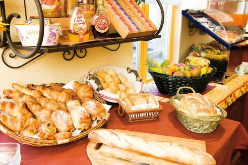 Logis-Hotel des Oliviers - 식음료(F&B)