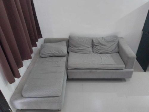 BHS SERVICED APARTMENTS 2 BR in Carcar City, Guinauayan (photo 7)