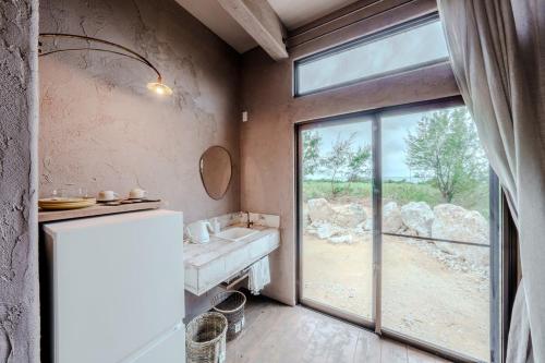 宮古島の自然豊かで静かなエリアroom1オリジナルインテリア小物が溢れる空間, Mijakodžima (fotografie 11)