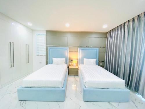 棕榈泉别墅e1六卧近步行街近中天海滩 棕榈泉别墅e1六卧近步行街近中天海滩