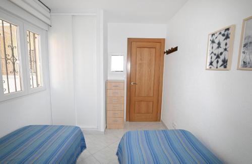 Apartment with Balcony image 4