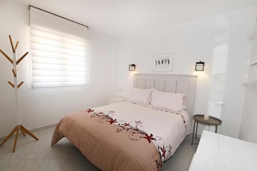 Apartment with Balcony image 3