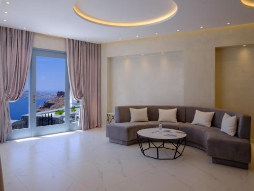 Pegasus Suites & Spa - image 11